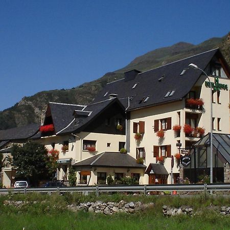 Hotel Edelweiss Arties Exterior photo